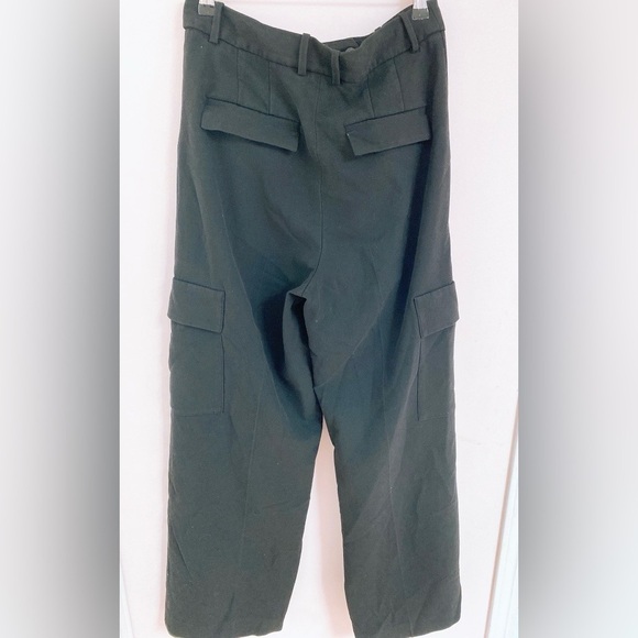 Aritzia Babaton Spotlight Cargo Pant - Picture 5 of 10